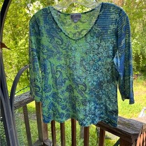 Lovely Blue & Green Paisley Petite Top with silver embellishments NWOT